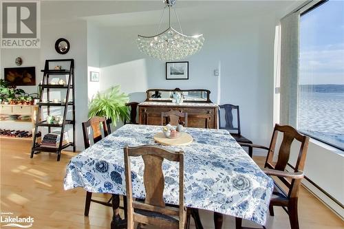 181 Collier Street Unit# Ph-1502, Barrie, ON - Indoor Photo Showing Dining Room