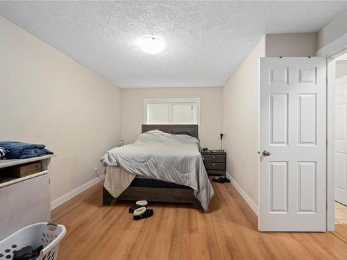 531 Rosehill St, Nanaimo, BC - Indoor Photo Showing Bedroom