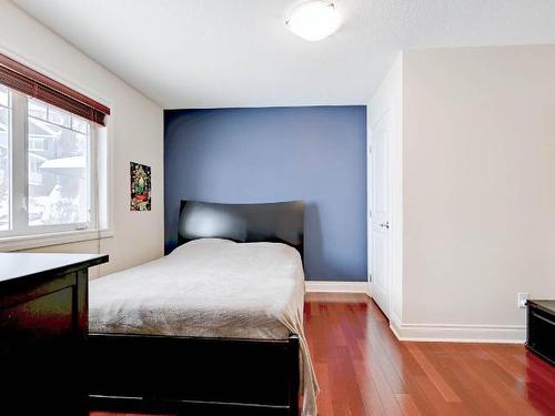 422 Azure Place, Kamloops, BC - Indoor Photo Showing Bedroom