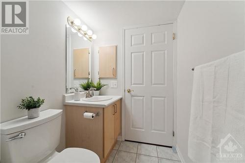 Main bathroom - 429 Somerset Street W Unit#607, Ottawa, ON - Indoor Photo Showing Bathroom