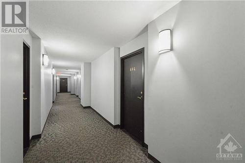 Hallway - 429 Somerset Street W Unit#607, Ottawa, ON - Indoor Photo Showing Other Room