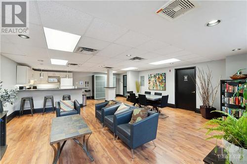 Party room with kitchen - 429 Somerset Street W Unit#607, Ottawa, ON - Indoor