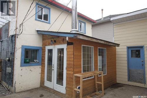 1525 Kilburn Avenue, Saskatoon, SK - Outdoor With Exterior