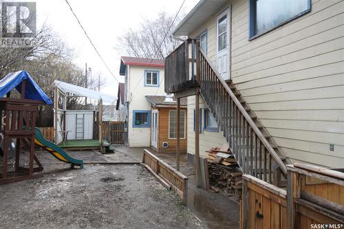 1525 Kilburn Avenue, Saskatoon, SK - Outdoor With Exterior