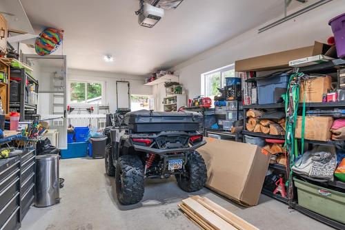 2201 Mcbride Street, Trail, BC - Indoor Photo Showing Garage