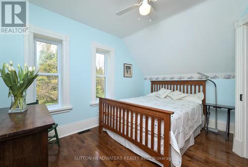 114520 27/28 Sideroad, East Luther Grand Valley, ON - Indoor Photo Showing Bedroom