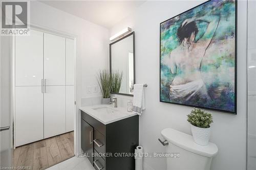 #308 -500 Brock Ave, Burlington, ON - Indoor Photo Showing Bathroom
