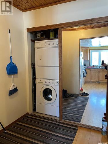 1312 Reed Bay, Prince Albert, SK - Indoor Photo Showing Laundry Room