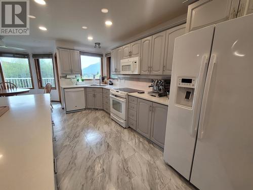 774 Kalum Lake Road, Terrace, BC - Indoor Photo Showing Kitchen