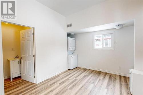 1202 Gore Rd, Sault Ste. Marie, ON - Indoor Photo Showing Laundry Room