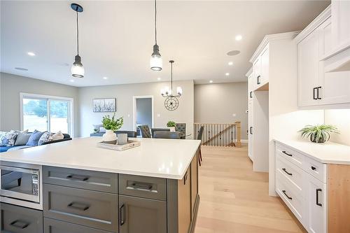 88 St. Michael'S Street, Delhi, ON - Indoor Photo Showing Kitchen With Upgraded Kitchen