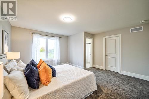 12 Griffin St, Prince Edward County, ON - Indoor Photo Showing Bedroom