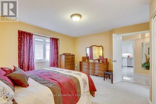 #29 -211 Pine Valley Dr, London, ON - Indoor Photo Showing Bedroom