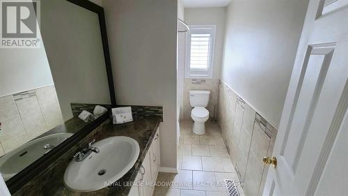 4 Bonnette Street, Halton Hills, ON - Indoor Photo Showing Bathroom