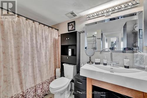 #901 -75 King St E, Mississauga, ON - Indoor Photo Showing Bathroom