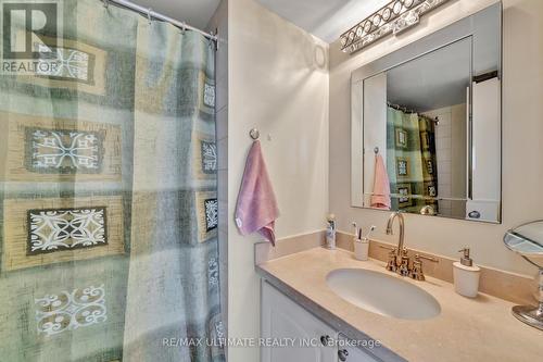 901 - 75 King Street E, Mississauga, ON - Indoor Photo Showing Bathroom