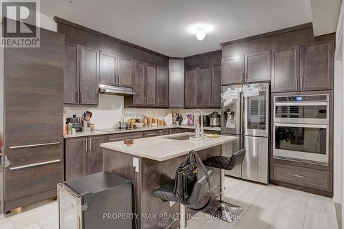 2128 Castle Hill Crt, Pickering, ON - Indoor Photo Showing Kitchen