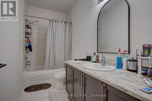 2128 Castle Hill Crt, Pickering, ON - Indoor Photo Showing Bathroom