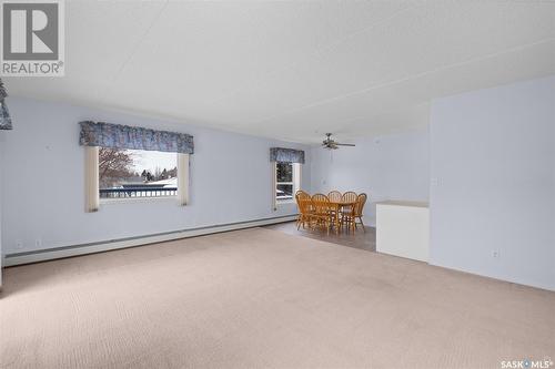 207 2501 1St Avenue W, Prince Albert, SK - Indoor