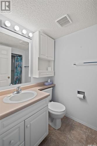 207 2501 1St Avenue W, Prince Albert, SK - Indoor Photo Showing Bathroom