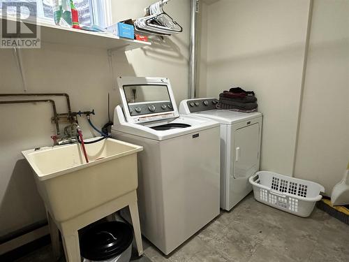 69 Frame Cres, Elliot Lake, ON - Indoor Photo Showing Laundry Room