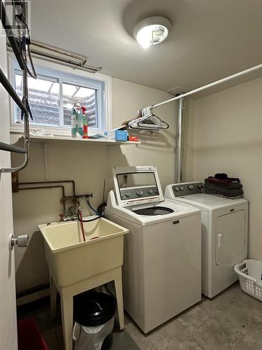 69 Frame Cres, Elliot Lake, ON - Indoor Photo Showing Laundry Room