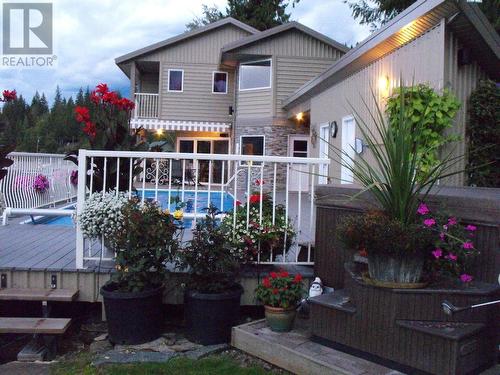 3181 Eagle Bay Road, Eagle Bay, BC - Outdoor With Deck Patio Veranda