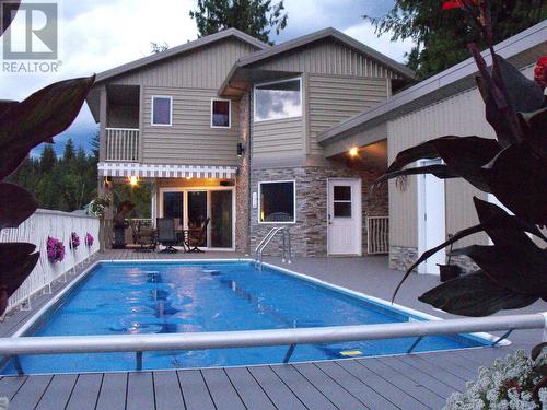 3181 Eagle Bay Road, Eagle Bay, BC - Outdoor With In Ground Pool