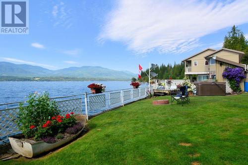 3181 Eagle Bay Road, Eagle Bay, BC - Outdoor With Body Of Water