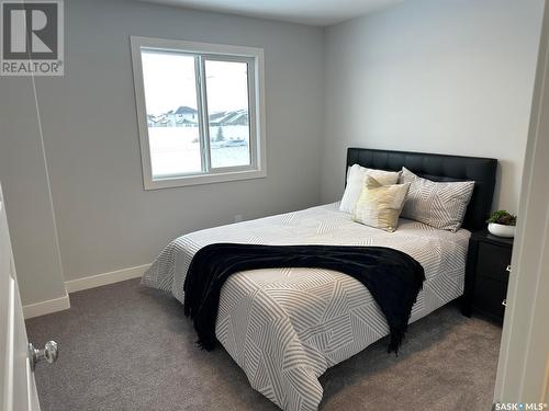 11 115 Feheregyhazi Boulevard, Saskatoon, SK - Indoor Photo Showing Bedroom
