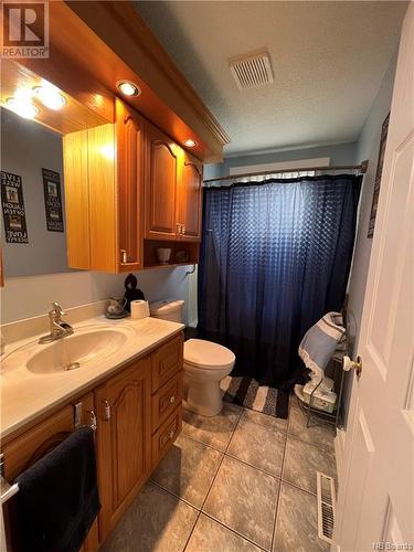 1392 Route 275, Saint-Arthur, NB - Indoor Photo Showing Bathroom