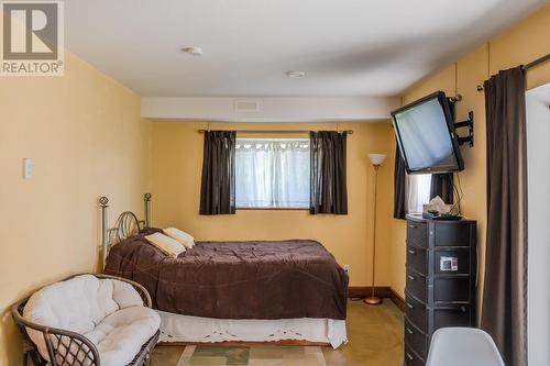 44 Cactus Crescent, Osoyoos, BC - Indoor Photo Showing Bedroom