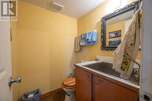 44 Cactus Crescent, Osoyoos, BC - Indoor Photo Showing Bathroom