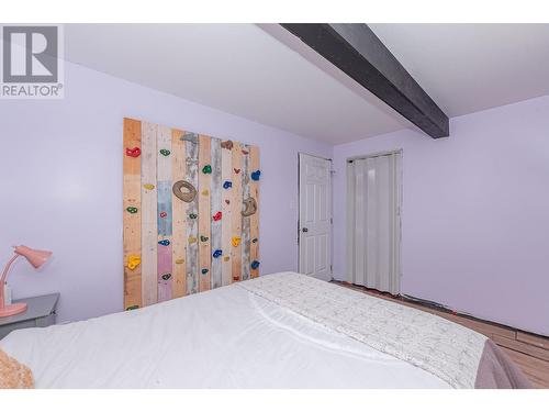 309 Hemlock Crescent S, Sicamous, BC - Indoor Photo Showing Bedroom