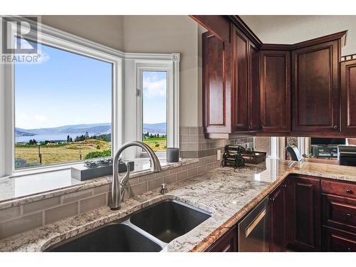 842 Stuart Road, West Kelowna, BC - Indoor Photo Showing Kitchen With Double Sink