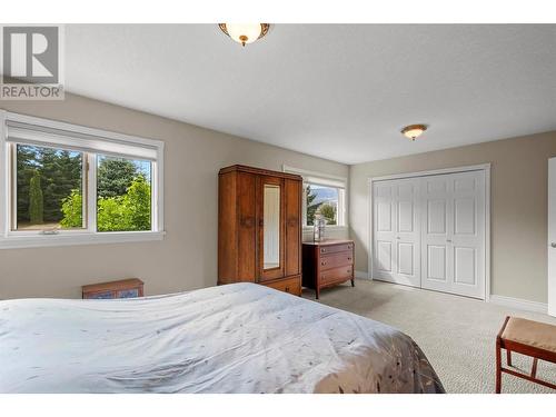 842 Stuart Road, West Kelowna, BC - Indoor Photo Showing Bedroom