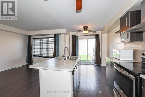8544 Nightshande Street, Niagara Falls, ON - Indoor Photo Showing Kitchen With Double Sink
