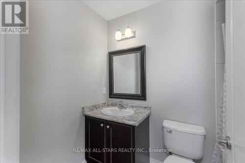 21 Scotia Rd, Georgina, ON - Indoor Photo Showing Bathroom