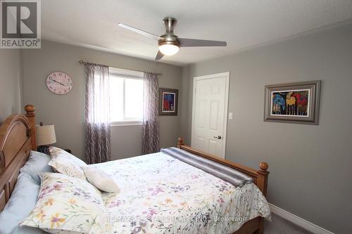 27 Hillview Drive, Kawartha Lakes, ON - Indoor Photo Showing Bedroom