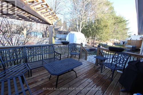 27 Hillview Drive, Kawartha Lakes, ON - Outdoor With Deck Patio Veranda With Exterior