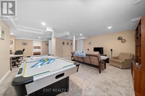 25 Aletha Dr, Prince Edward County, ON - Indoor Photo Showing Other Room