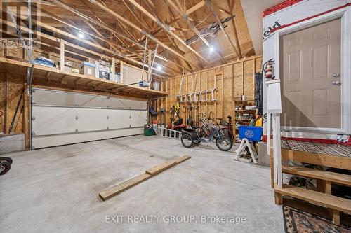 25 Aletha Dr, Prince Edward County, ON - Indoor Photo Showing Garage
