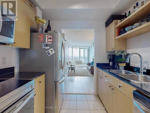#3202 -373 Front St W, Toronto, ON - Indoor Photo Showing Kitchen With Double Sink