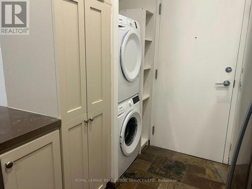 #3 -33 Price St, Toronto, ON - Indoor Photo Showing Laundry Room