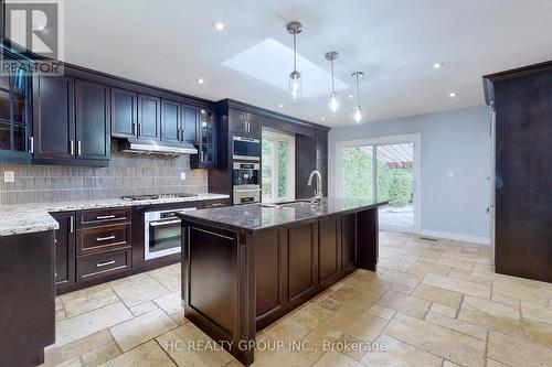 83 Fairway Heights Drive, Markham, ON - Indoor Photo Showing Kitchen With Upgraded Kitchen