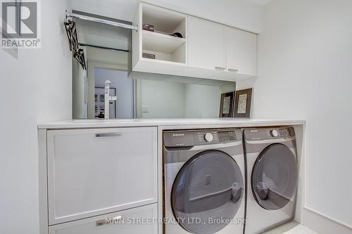 #27 -12 Powseland Cres, Vaughan, ON - Indoor Photo Showing Laundry Room