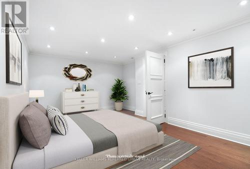 19 Forest Glen Cres, Toronto, ON - Indoor Photo Showing Bedroom