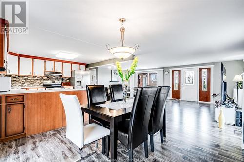 209 Cotterie Park, Leamington, ON - Indoor Photo Showing Dining Room
