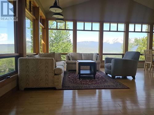 3244 Old Babine Lake Road, Smithers, BC - Indoor