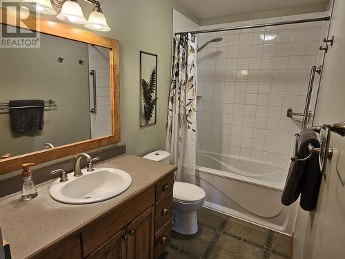 3244 Old Babine Lake Road, Smithers, BC - Indoor Photo Showing Bathroom